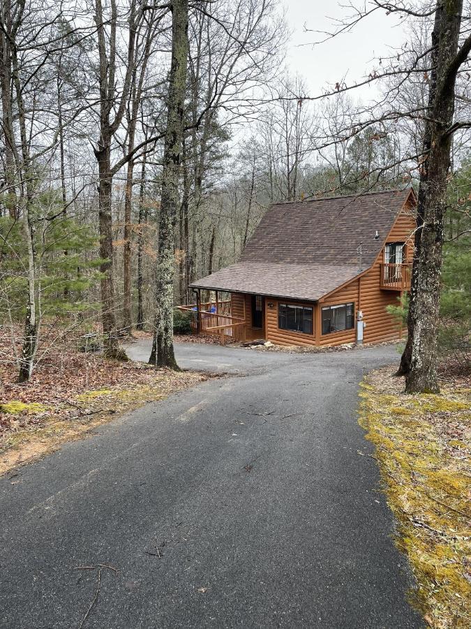 Great Smoky Mountains Cabin!, Secluded, Pet-kid Friendly! Hébergement de vacances Sevierville