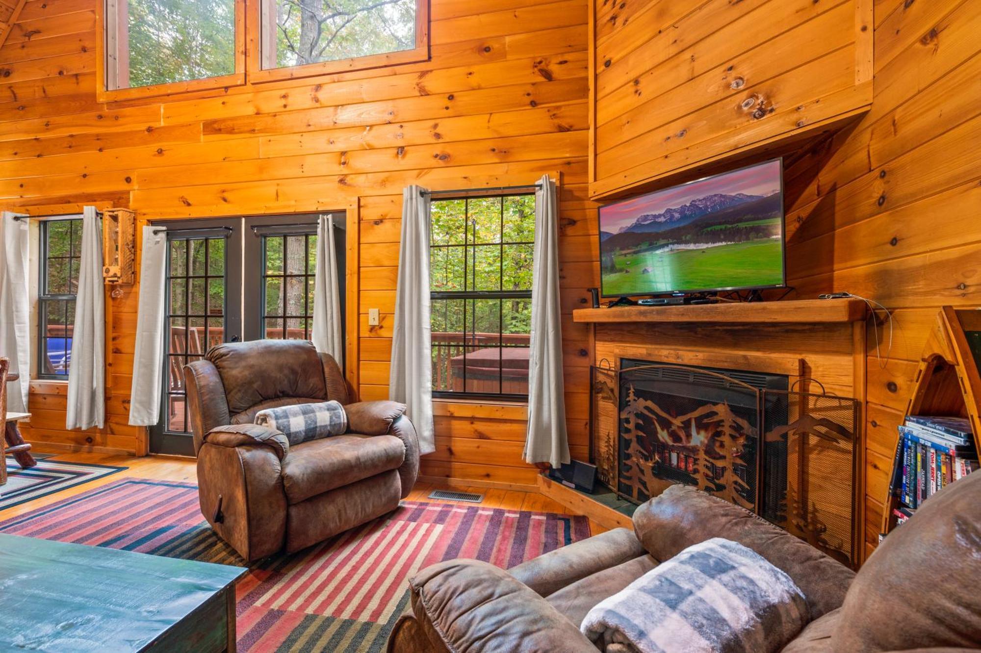 Holiday home Great Smoky Mountains Cabin!, Secluded, Pet-kid Friendly! *